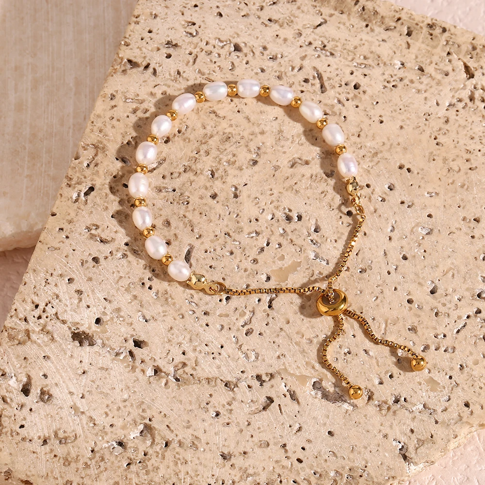Elegance Pearl Bracelet