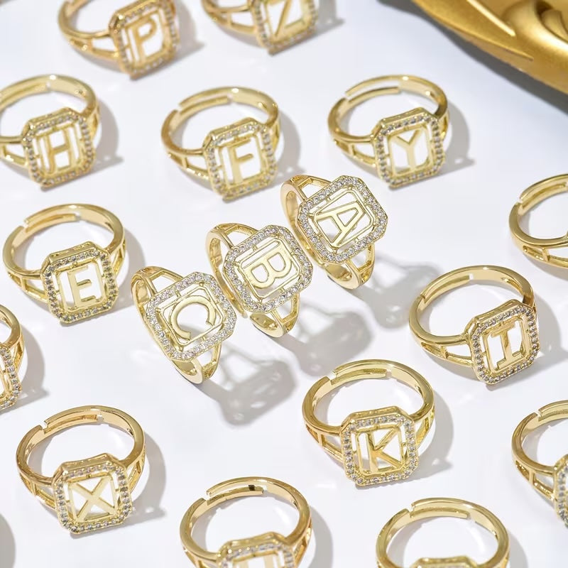 Sparkle Letter Ring '18k Gold Plated'