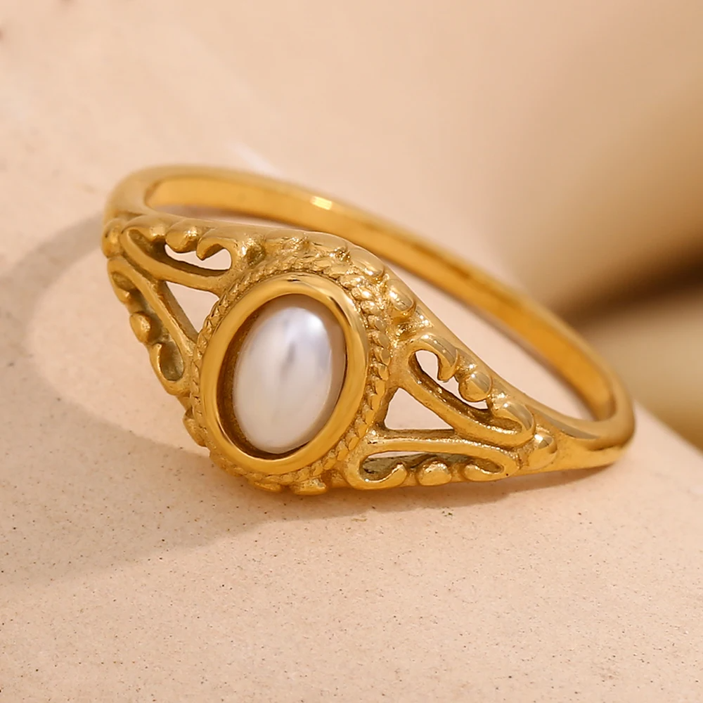 Vintage Pearl Ring