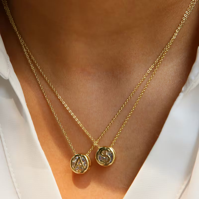 Diamond Disc Initial Necklace '18k Gold Plated'