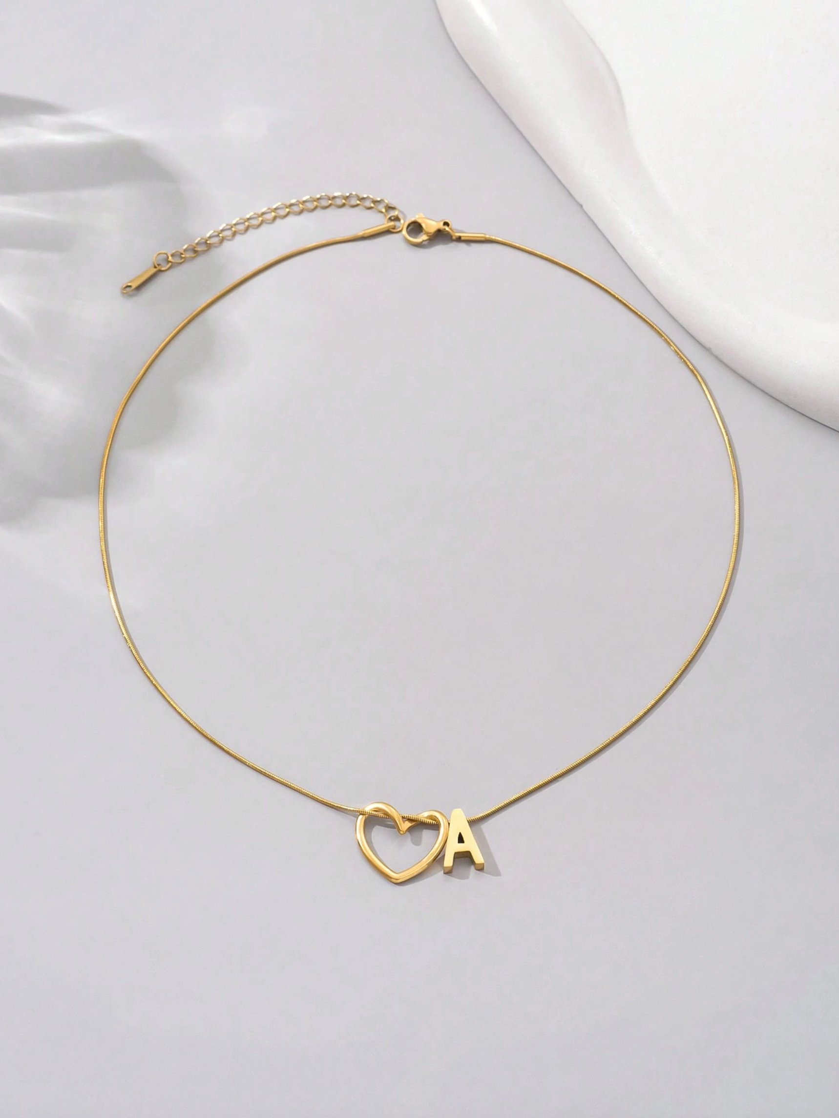Heart of Mine Initial Necklace '18k Gold Plated'