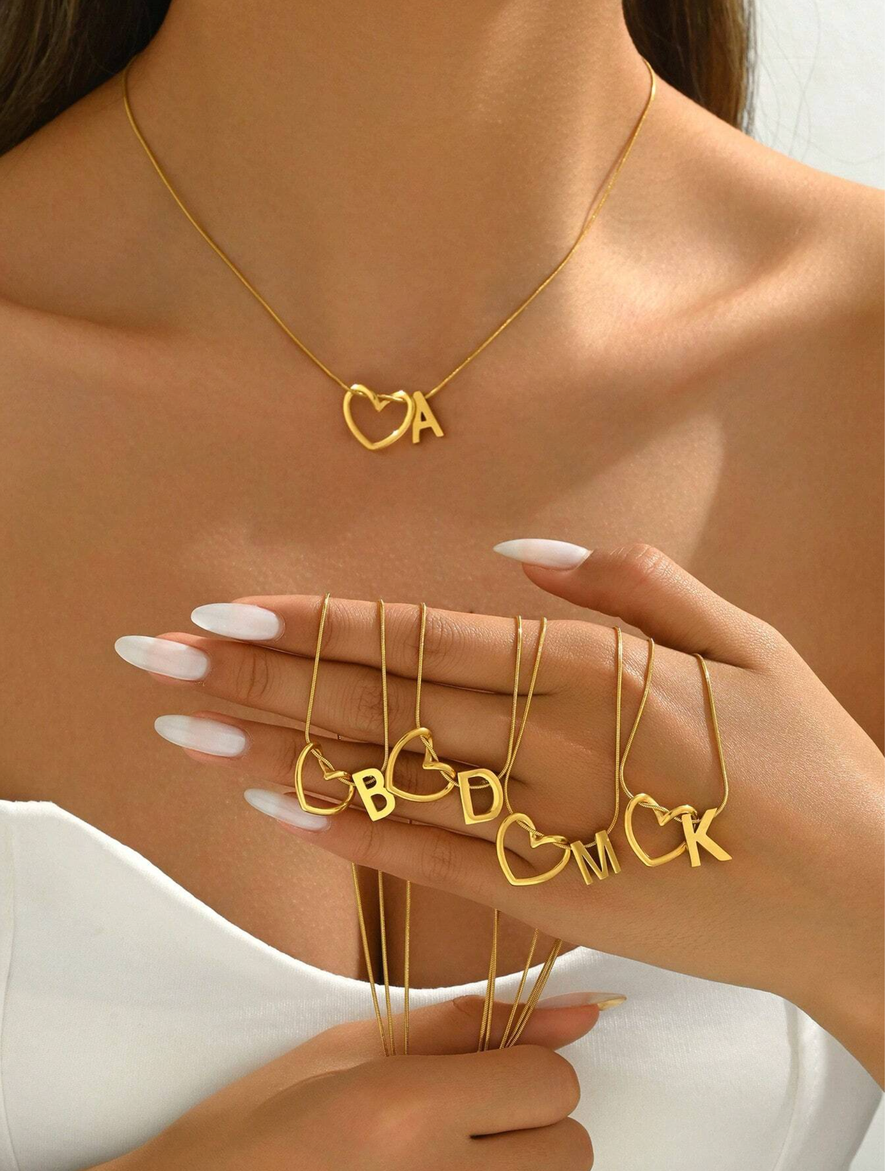 Heart of Mine Initial Necklace '18k Gold Plated'