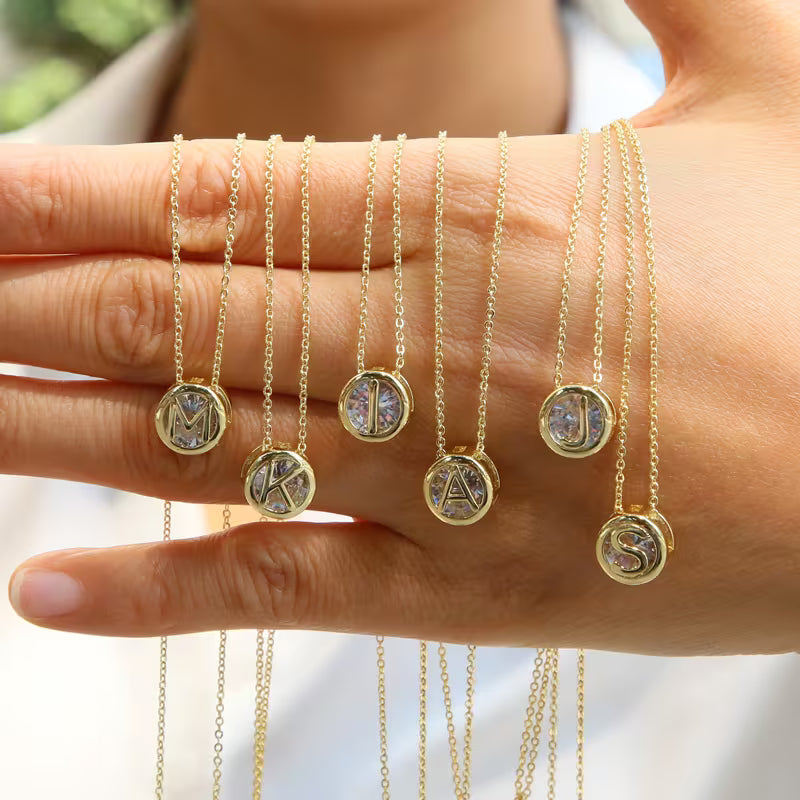 Diamond Disc Initial Necklace '18k Gold Plated'