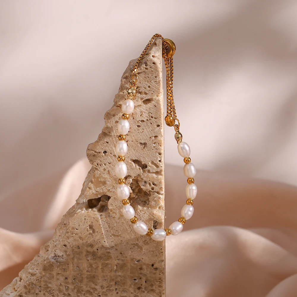 Elegance Pearl Bracelet