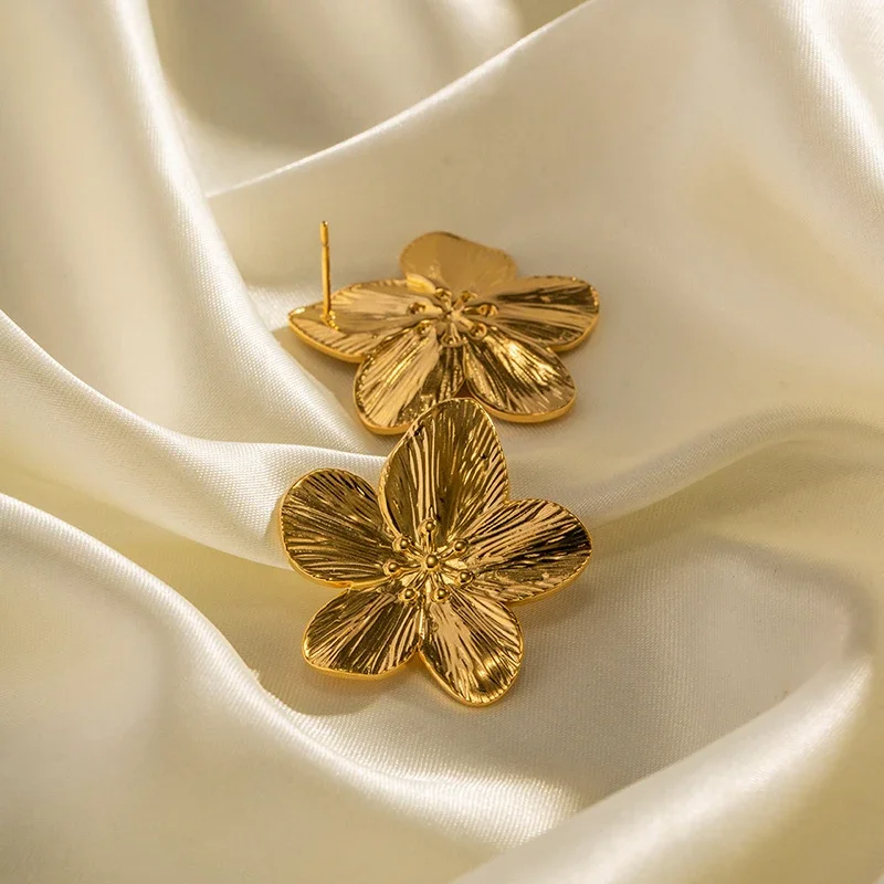 Golden Bloom Earrings