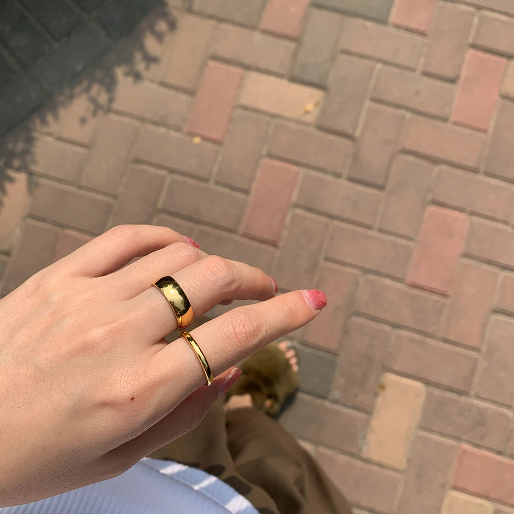 Minimalist Elegance Ring '18k Gold Plated'