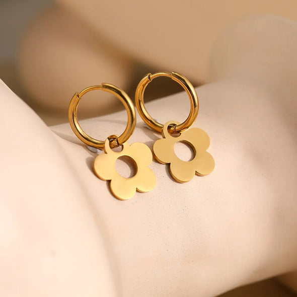 Time To Bloom Floral Earrings '18k Gold Plated'