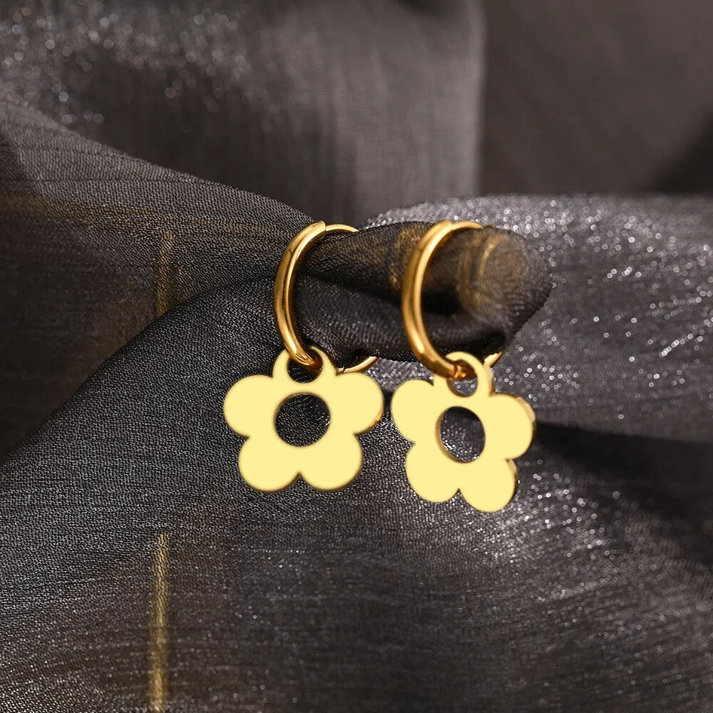 Time To Bloom Floral Earrings '18k Gold Plated'