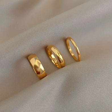 Minimalist Elegance Ring '18k Gold Plated'