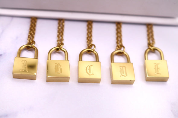 Old English Initial Lock Necklace '18k Gold Plated'